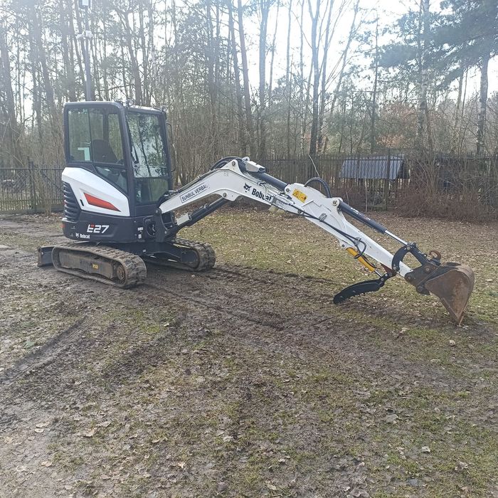 wypożyczalnia wynajem minikoparka mini koparka 3 tony bobcat jcb cat