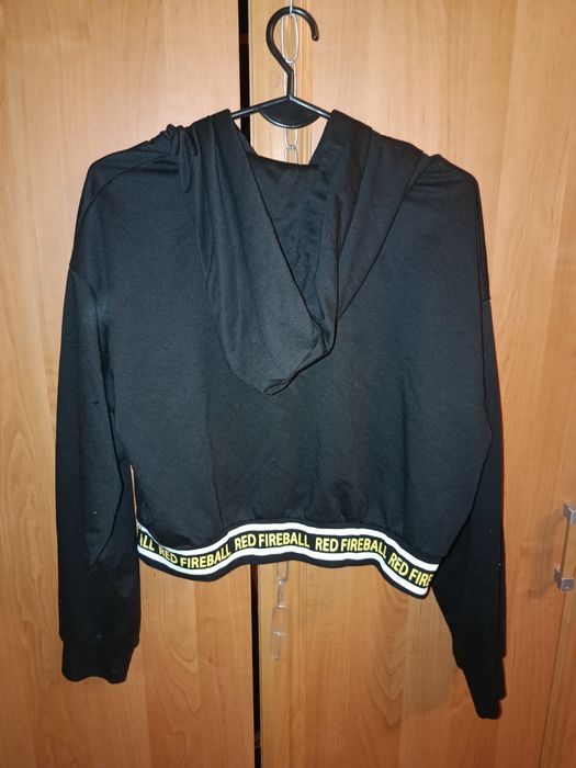 Ta bluza crop top