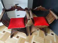 Dwa krzesła rycerskie