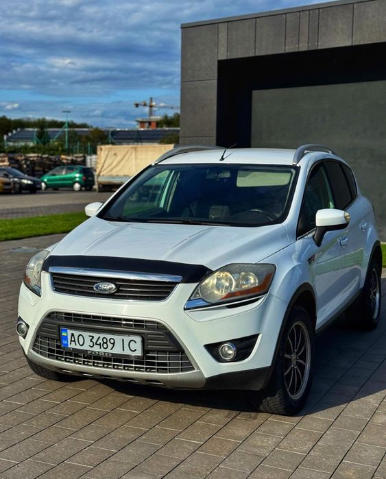 Продається чудовий позашляховик