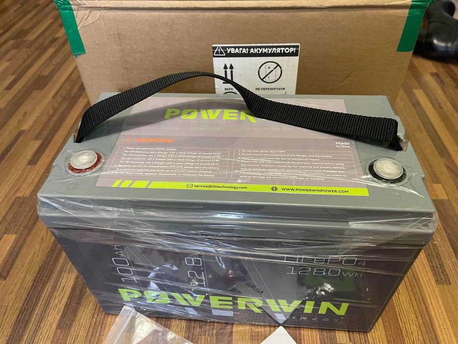 Акумулятор POWERWIN LiFePO4 100Ah 12V