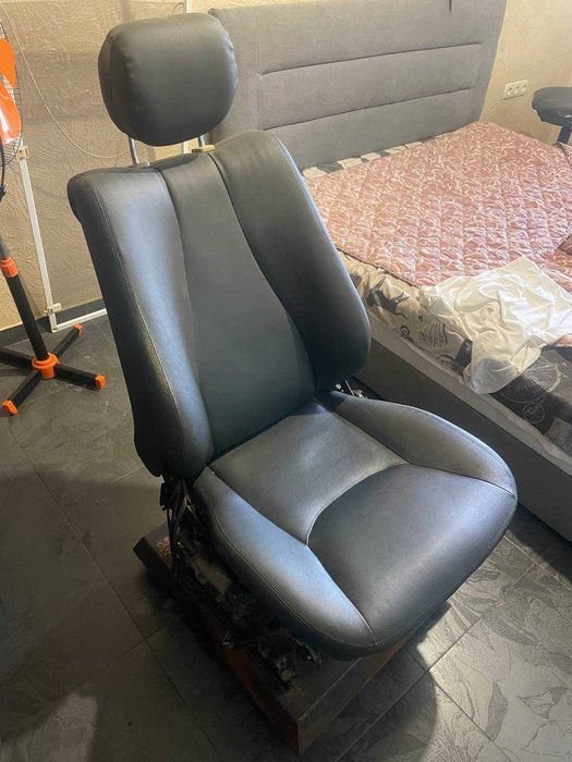 Сиденье Mercedes w220