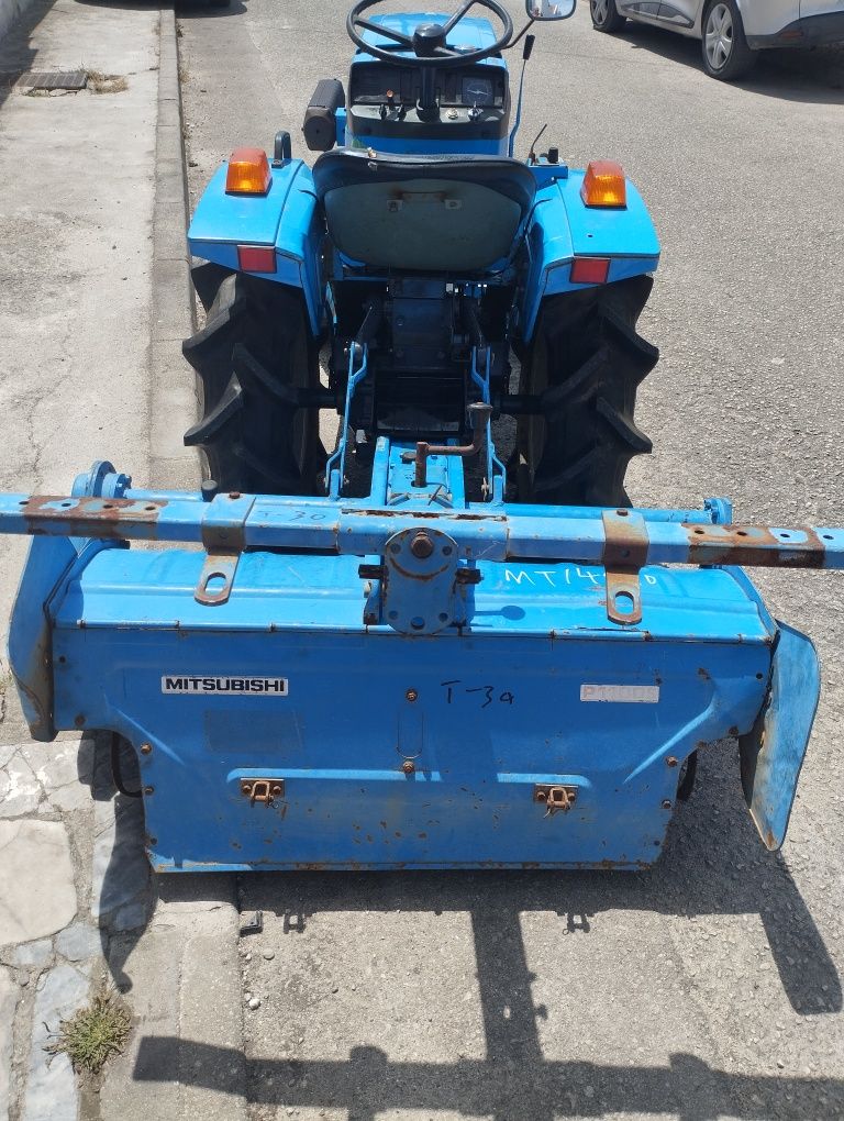Mitsubishi MT 1401D///Frese///4x4///3 cilindros