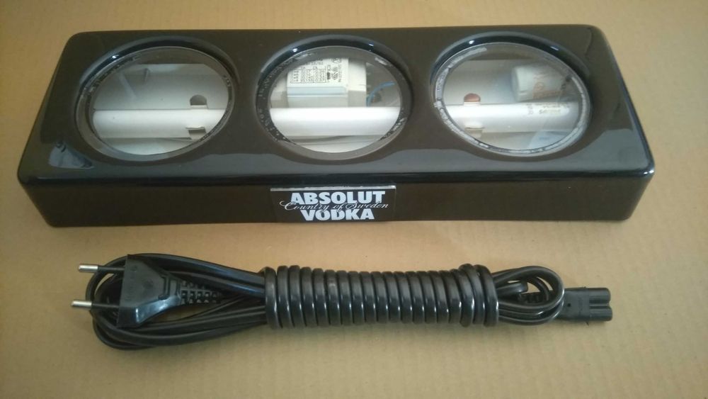 Lampa barowa podświetlająca 3 butelki wódki Absolut