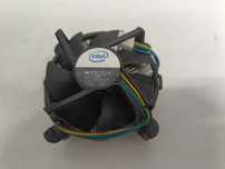 Oryginalny wentylator Intel do procesora.