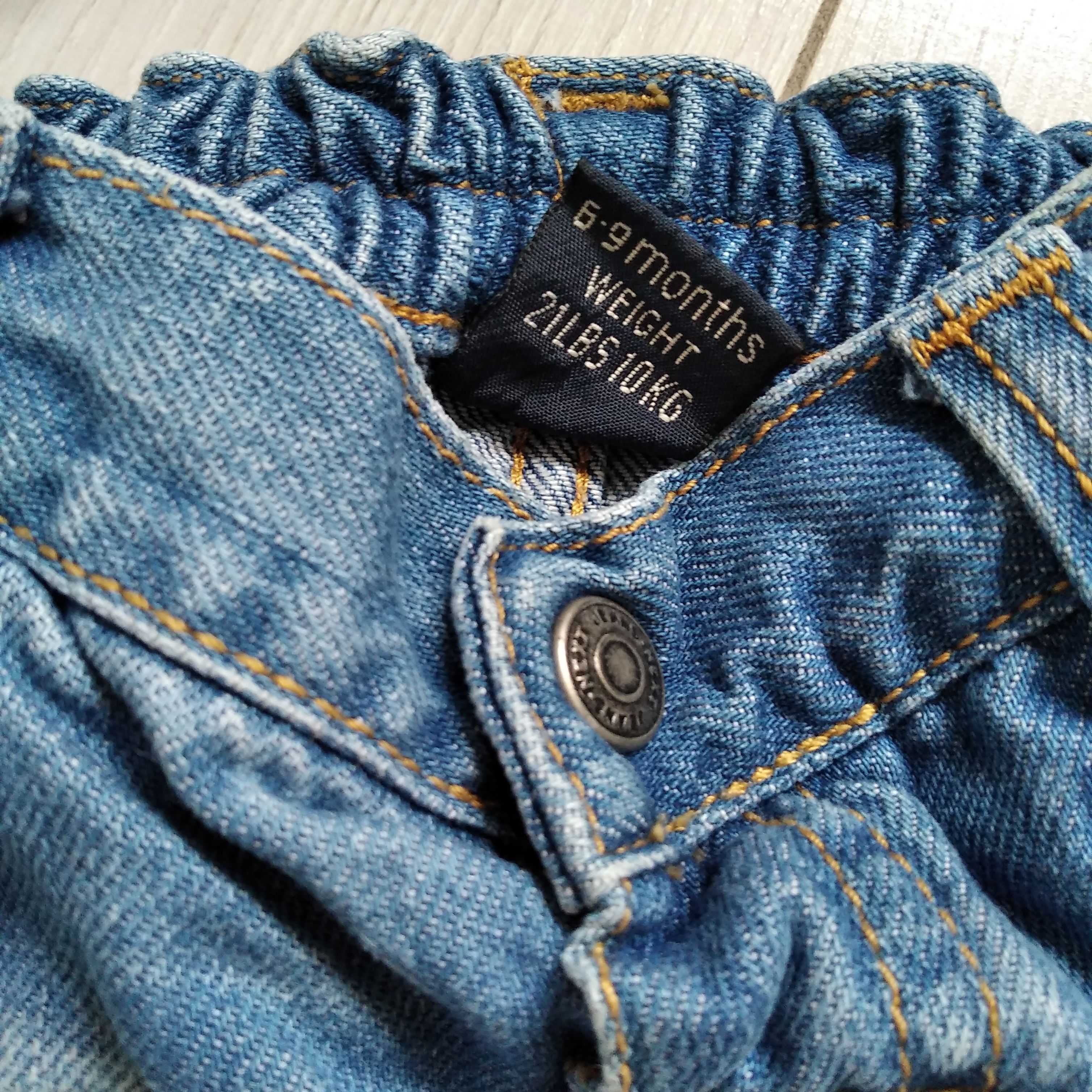 Spodnie jeansowe chłopięce dżinsy r. 68 r. 74 guma Next