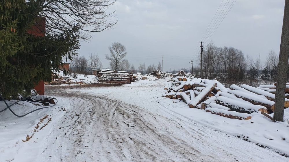 Продам виробничу базу смт Ріпки , Чернігівської області.