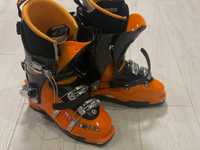 Scarpa Maestrale Apline Touring Ski boot