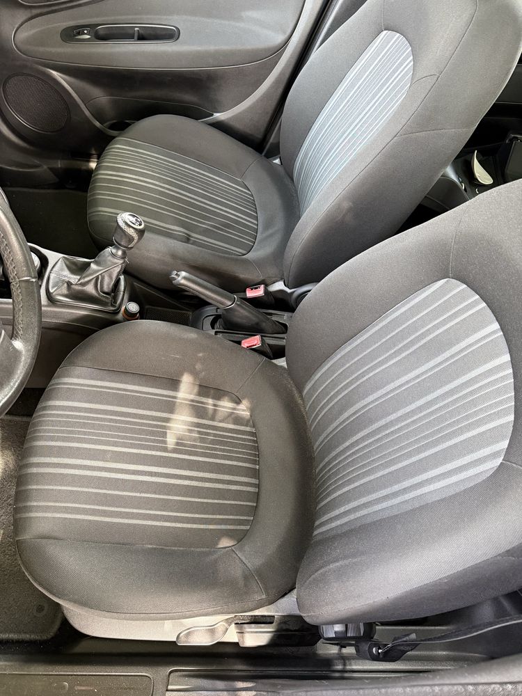Fiat Punto evo (navigation Tomtom)