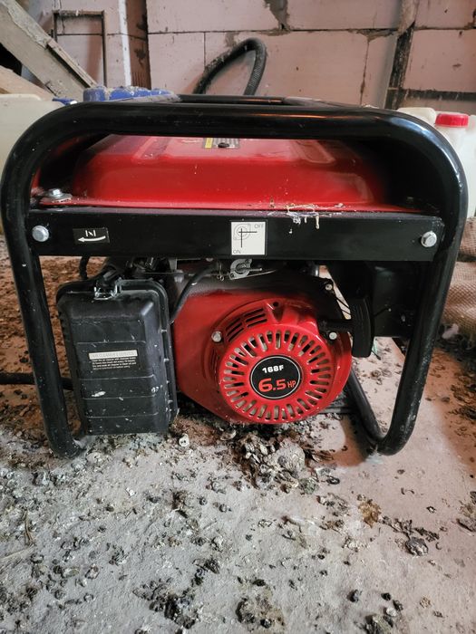 Генератор 3.0 Квт бензін/газ(пропан/метан)