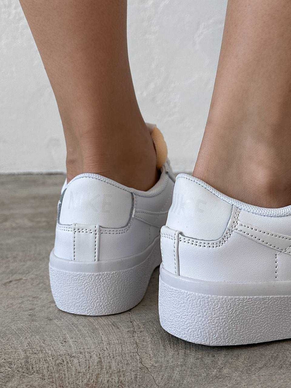 Жіночі кросівки Nіке Blazer Low Platform білий 88366 ХІТ