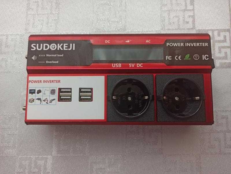 Універсальний перетворювач напруги Power Inverter 4000W, 800 Вт.
