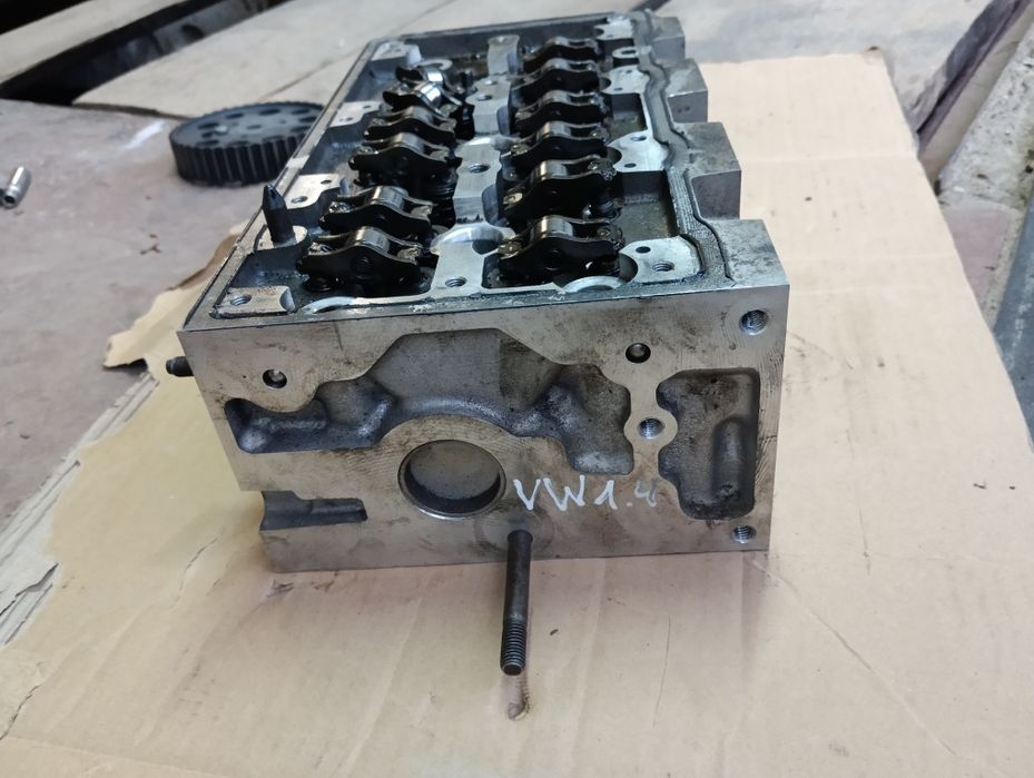 Гбц Vag. VW. 1,4 tdi cr. Головка блоку.  CUSA/CUSB.  04B103403M.