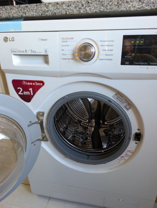 Maquina lavar e secar LG