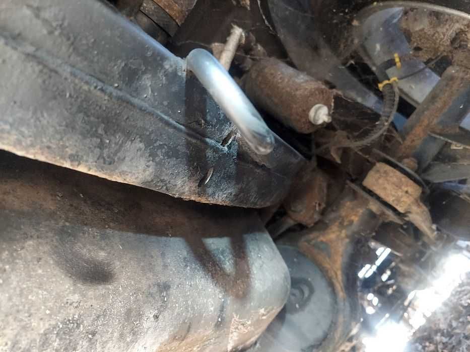 Rama zdrowa discovery 2 ll td5 europa  plus buda nadwozie