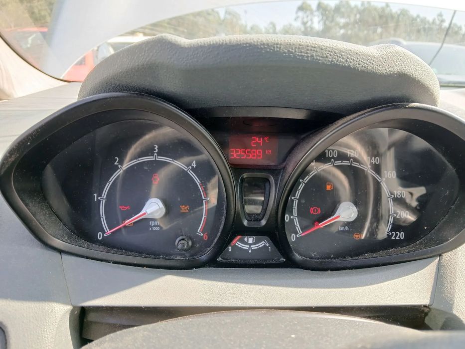 Quadrante / painel de instrumentos FORD Fiesta VI (CB1, CCN)