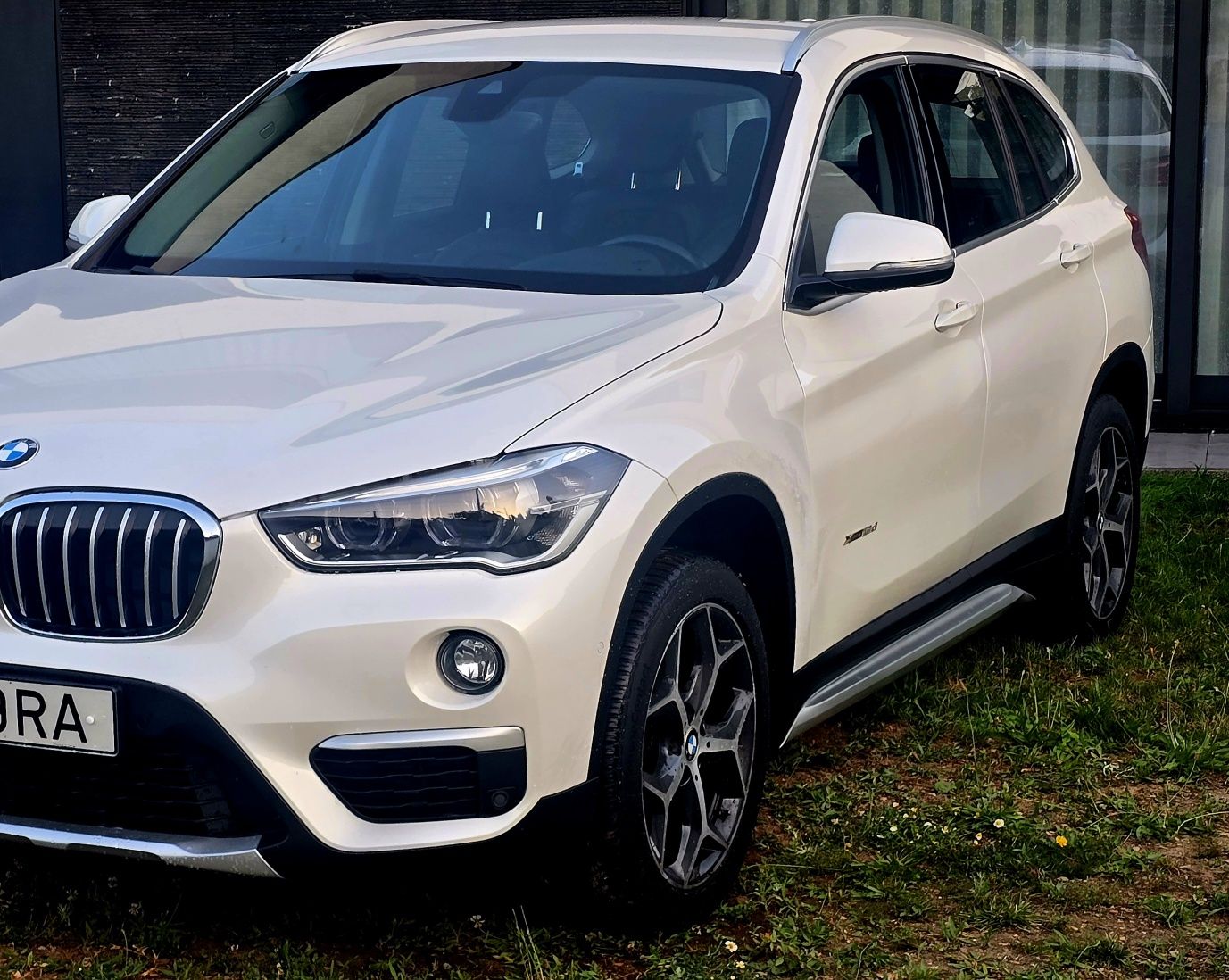BMW X1 18D Xline RESERVADO