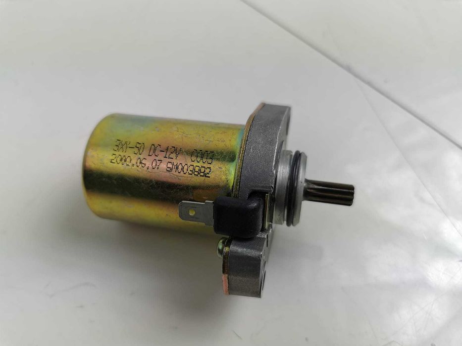 Rozrusznik skuter  YAMAHA MINARELLI  NOWY