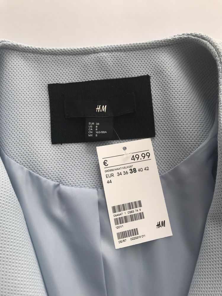 Jasnoniebieski plaszczyk na zamek H&M roz.38