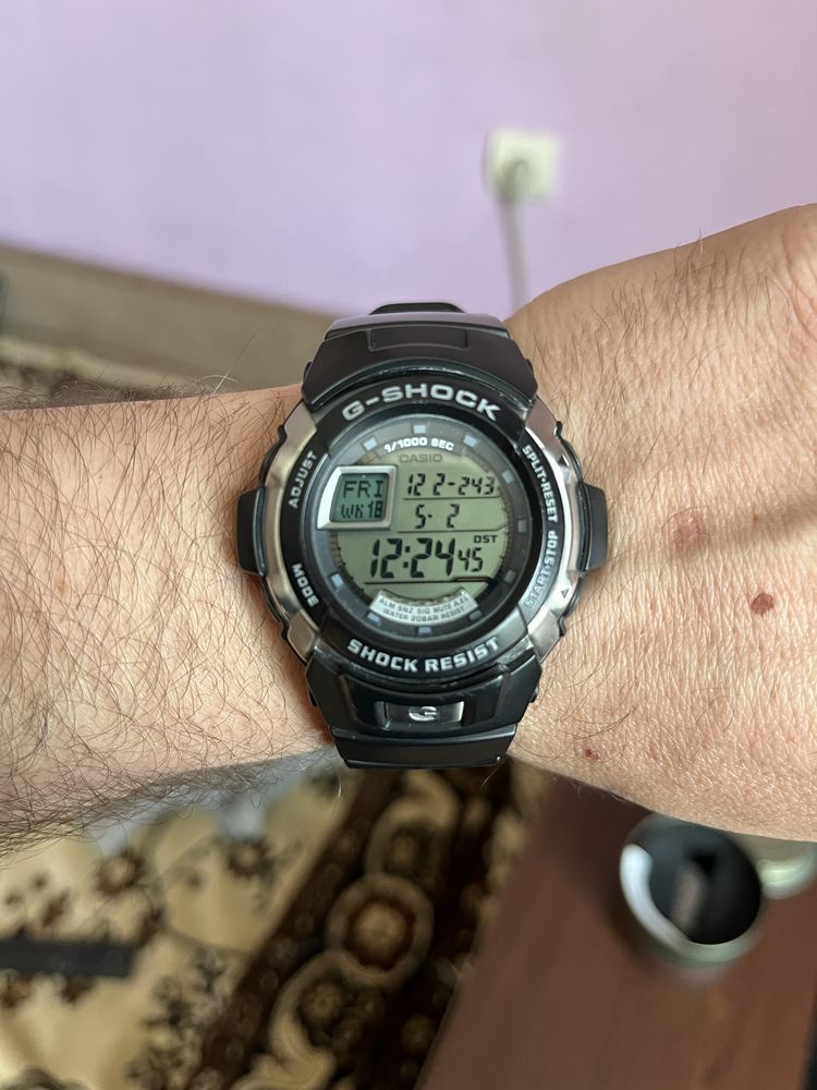 Чоловічий годинник Casio G-Shock G-7700