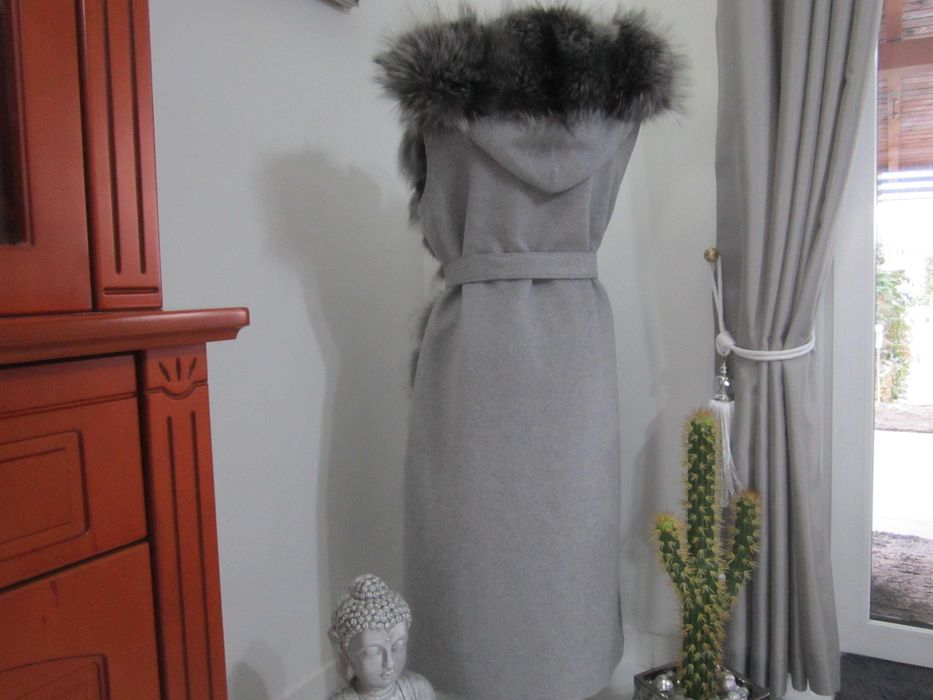 rezerwacja Hit długa kamizelka cieplutka z futrem naturalnym lisa