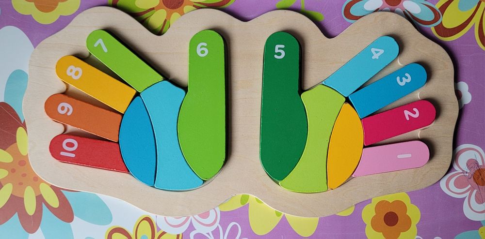 Drewniane układanki PlayTIve hands puzzle i balance game