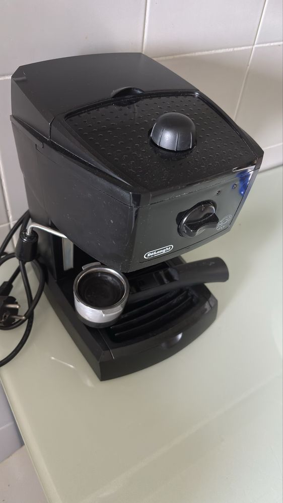 Maquina de cafe expresso Delonghi
