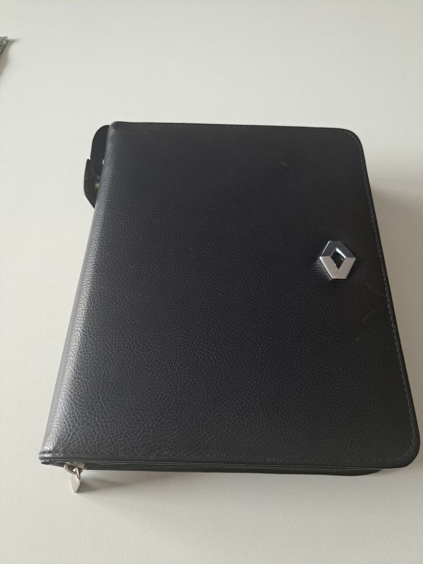Etui pokrowiec na dokumenty
