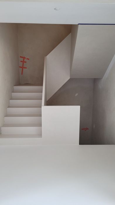 Mikrocement Łódź, Zgierz – podłogi i schody . Nowoczesne Wnętrza .