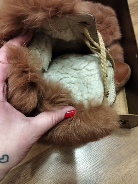 Зимні натуральні черевики