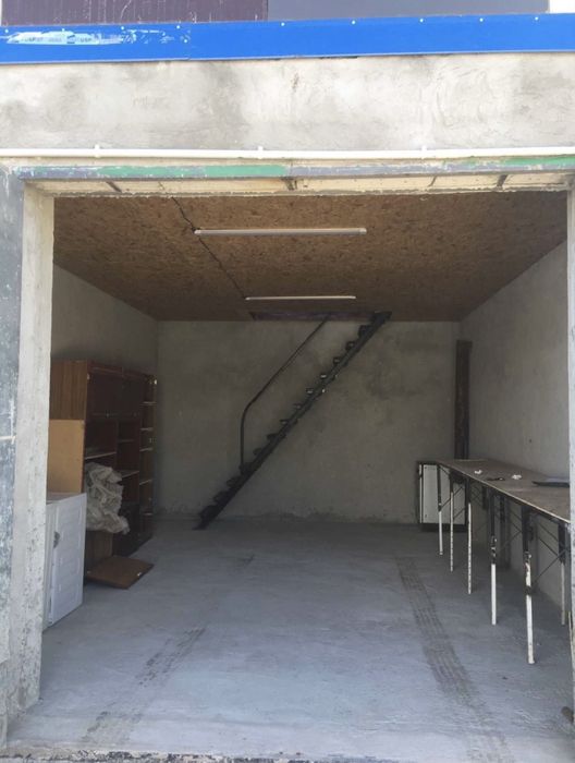 Продам гараж 2 поверхи