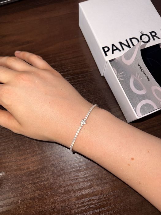продам браслет від Pandora «Блискуче паве»