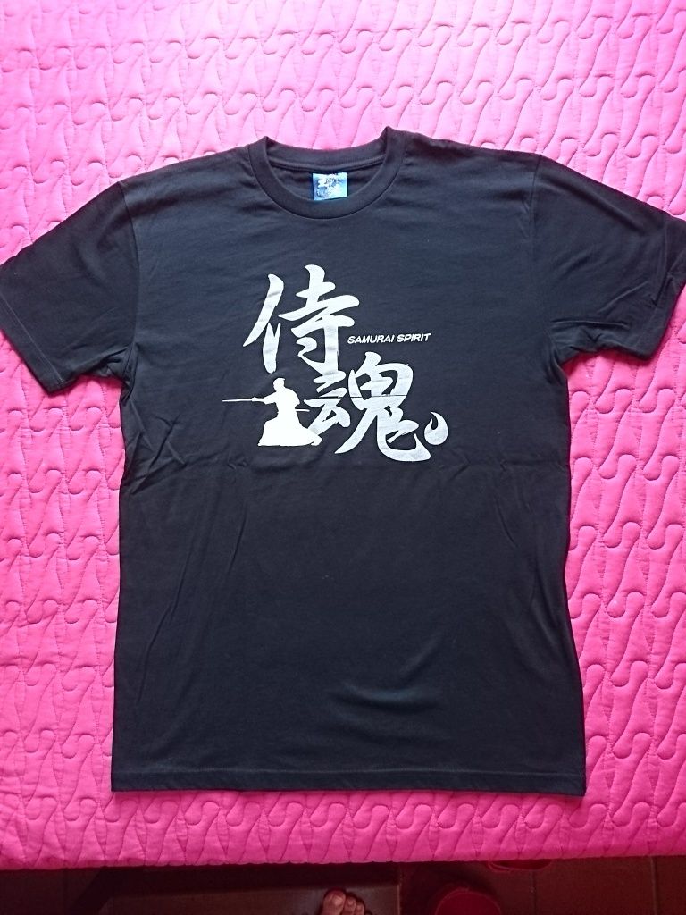 T-shirt desenho japonês para homem