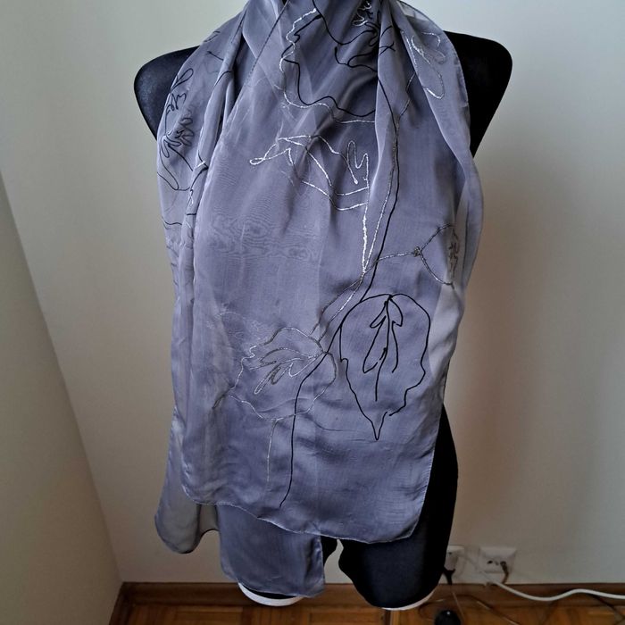 Vintage Elegancki szal szary z makami apaszka