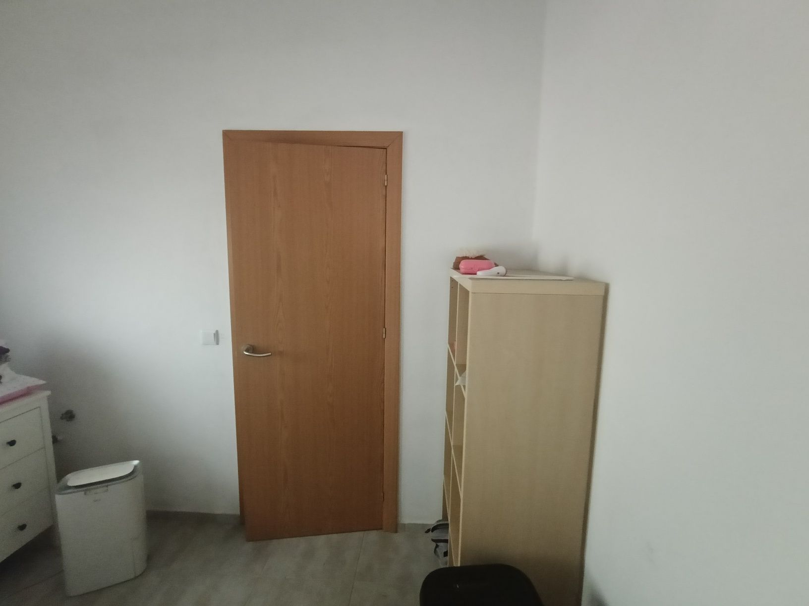 Vendo Armazém com terreno envolvente