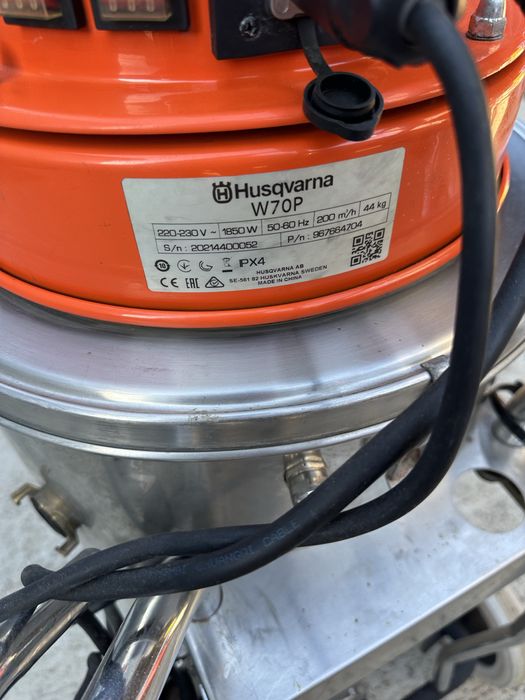 Промисловий пилосос Husqvarna W 70P Pullman  будівельний пилосос