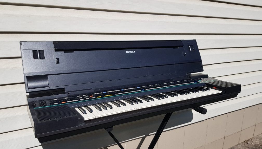 Синтезатор CASIO CT-6500, на 61 клавішу, б/у з Німеччини
