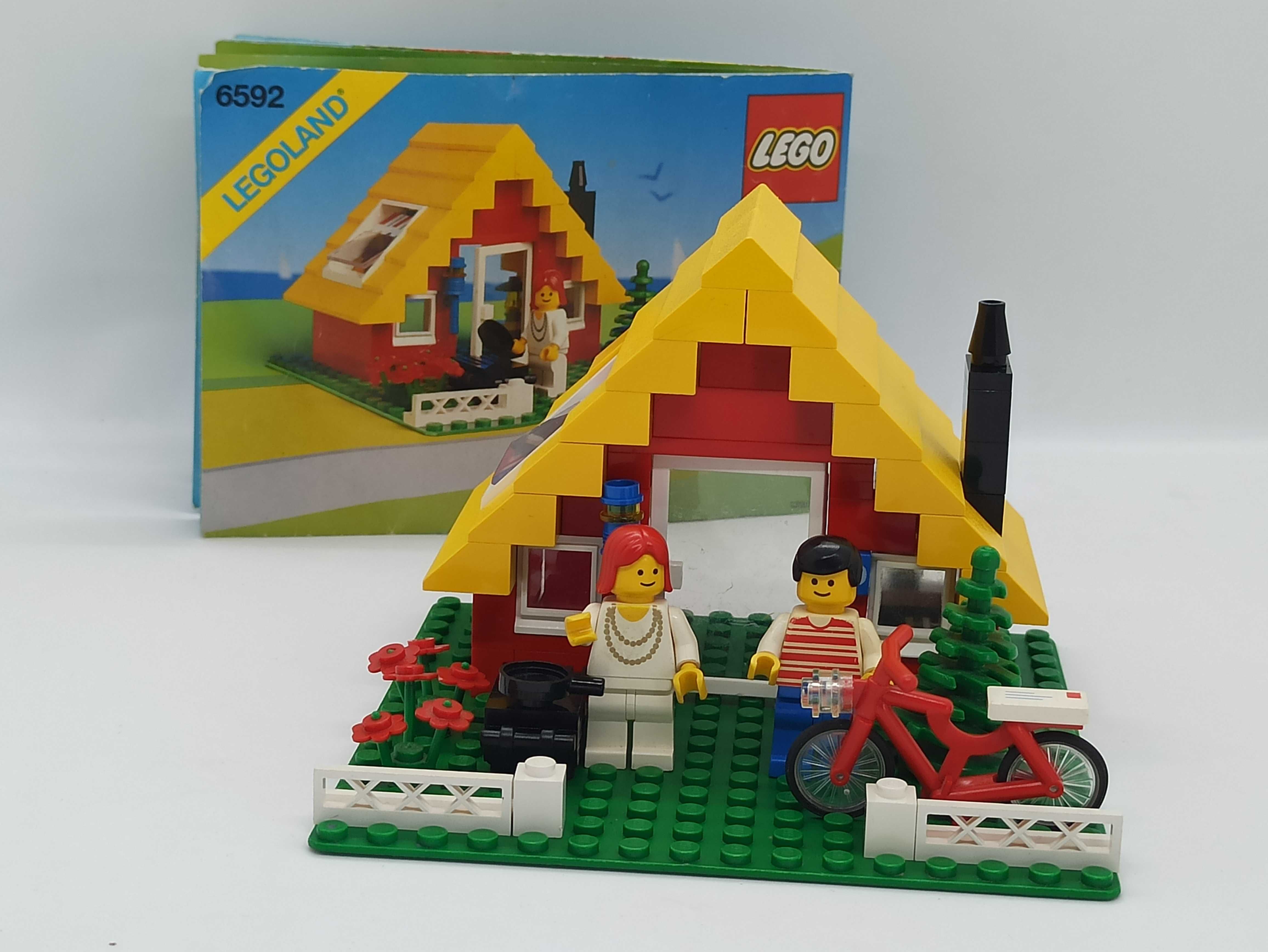 Lego 6592 Vacation Hideaway (Weekend Cottage) Town