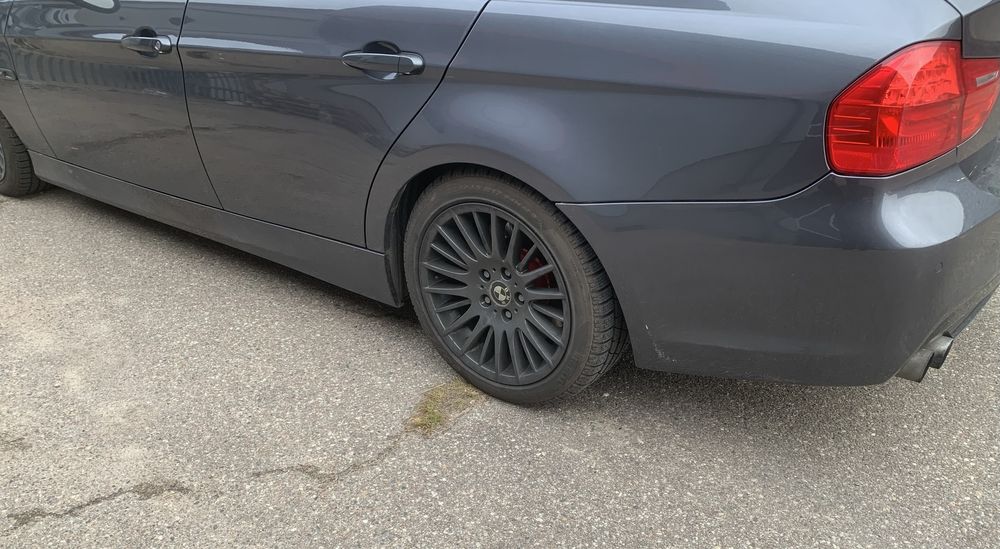 Zimowe opony z felgami BMW e90 pirelli sottozero 3 225/45r17