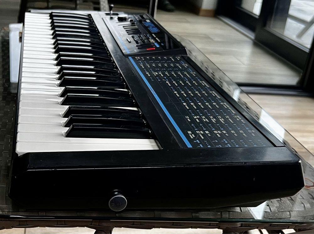 Korg poly 800 mk2