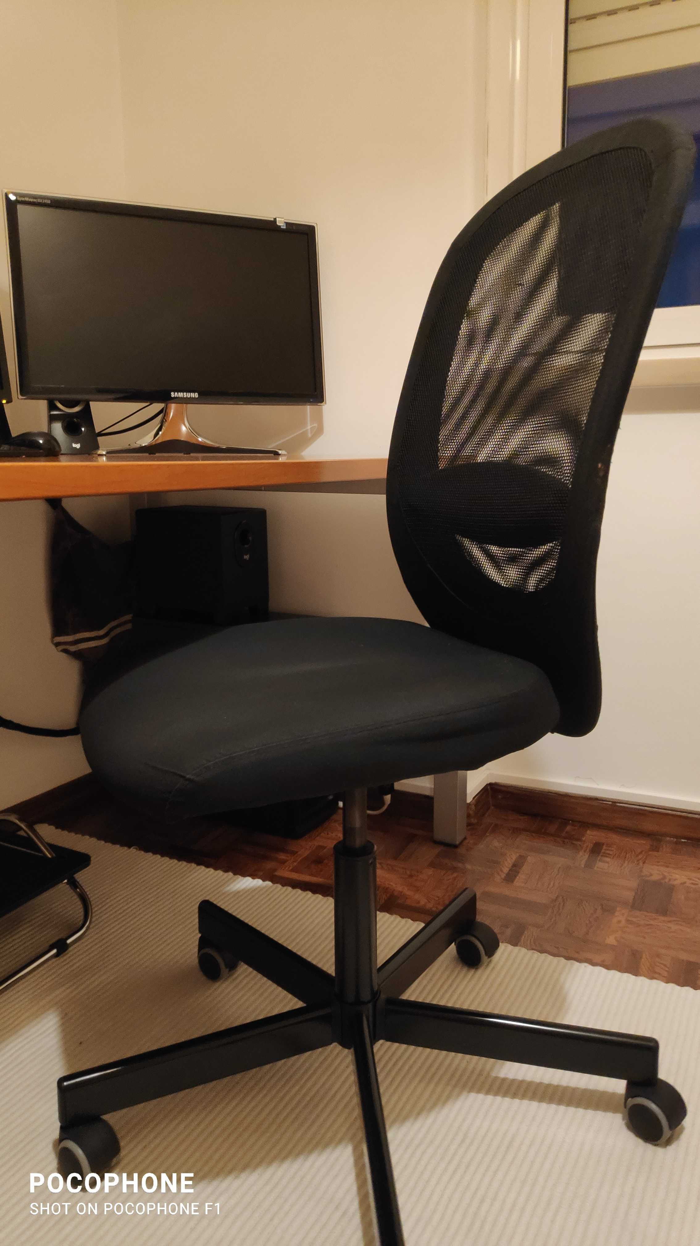 Cadeira de escritório (IKEA)