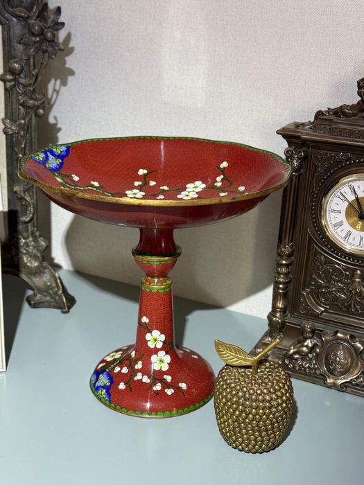 Ваза на ножке , конфетница, фруктовница