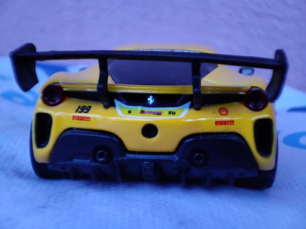 Ferrari 488 Challenge EVO auto zdalnie sterowane BLUETOOTH SHELL