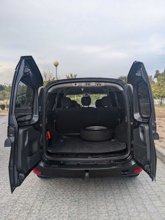 Продам Dacia Logan универсал