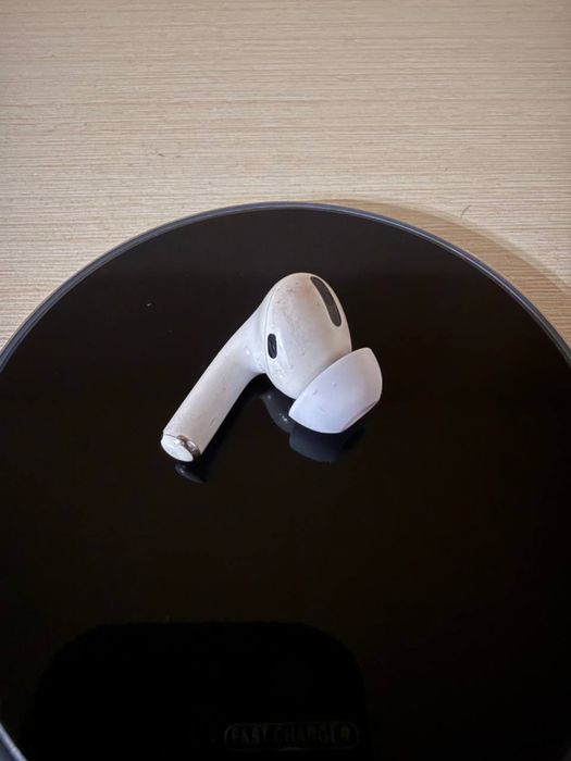 Навушник Apple AirPods Pro 2 оригинал.