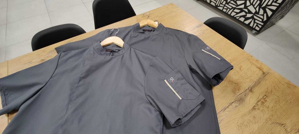 WYPRZEDAŻ EKSPOZYCJI Bluza kucharska krótki rękaw Robur NERO rozm S, M