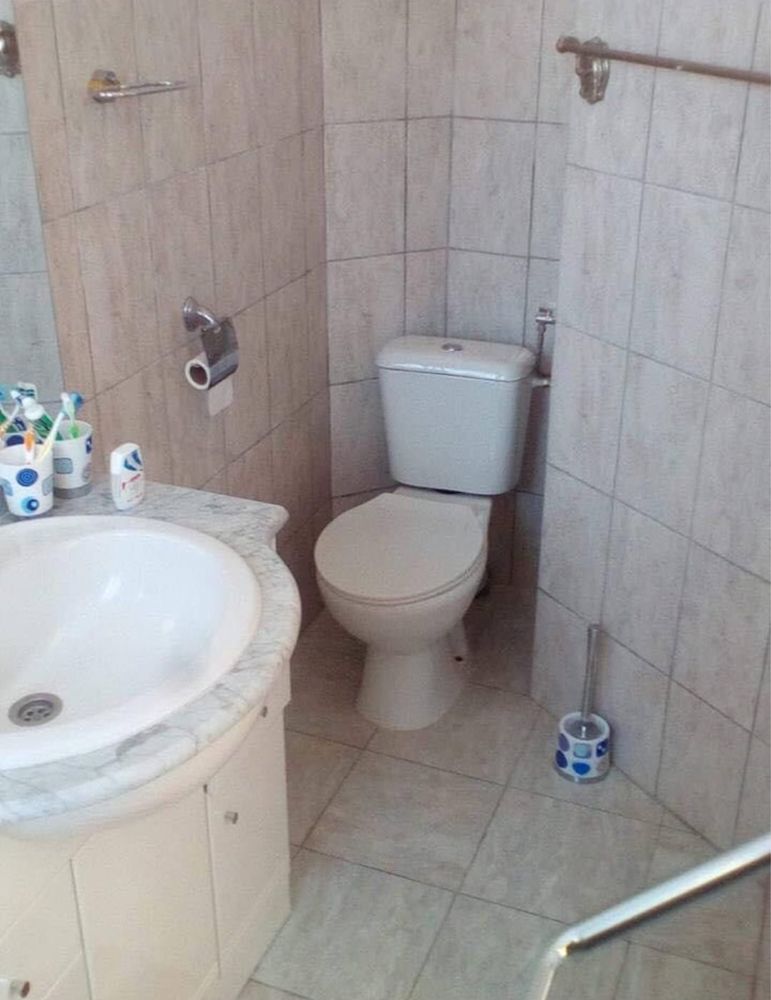 Quarto solteiro em alges