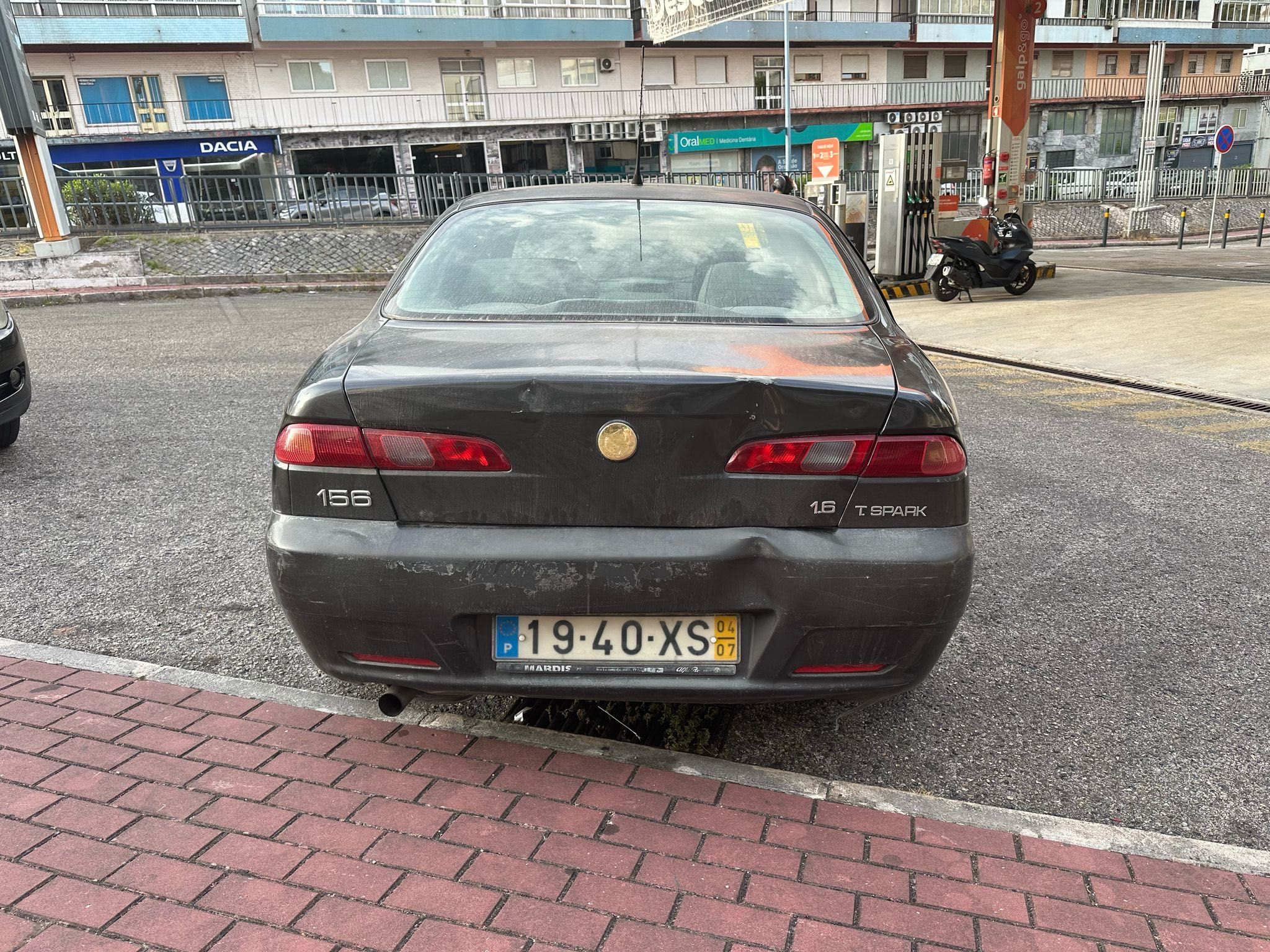 Alfa Romeo 156 1.6 para peças ou para reparação