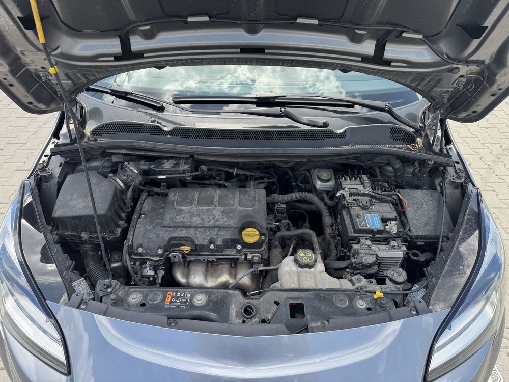 Автомобіль Opel Corsa 1.4 2017 рік Офіціал Автомат