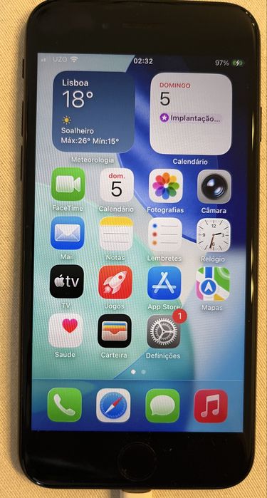 iPhone SE 2 64Gb com caixa e acessórios originais